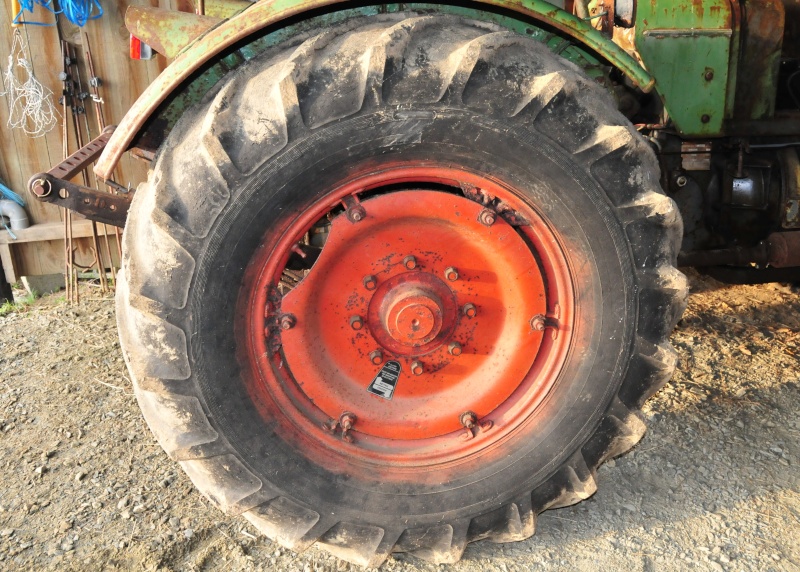 pneu tracteur 28 pouces